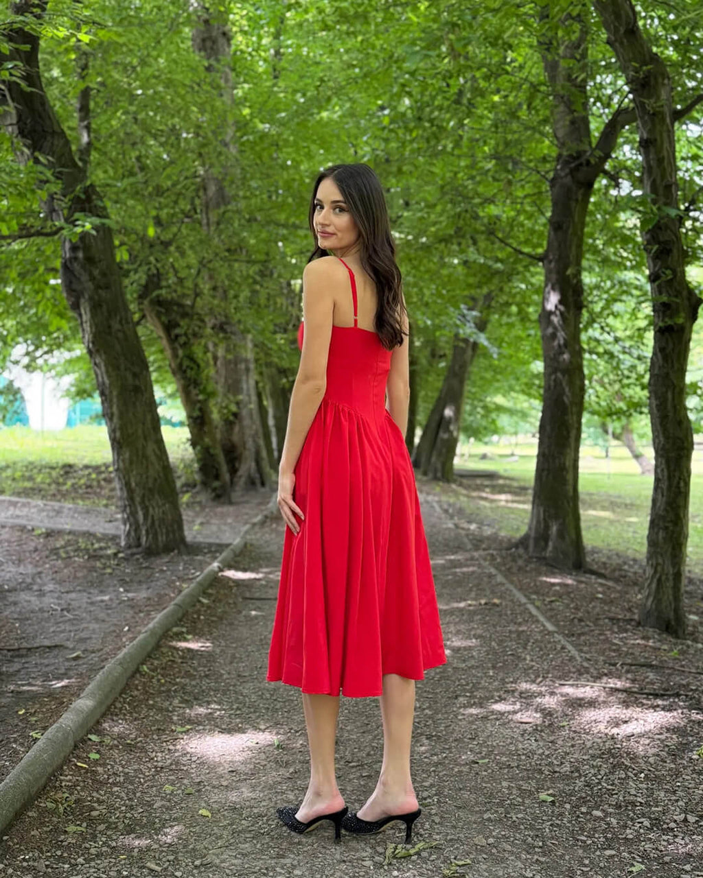 Annika Sleeveless Strap Midi Dress