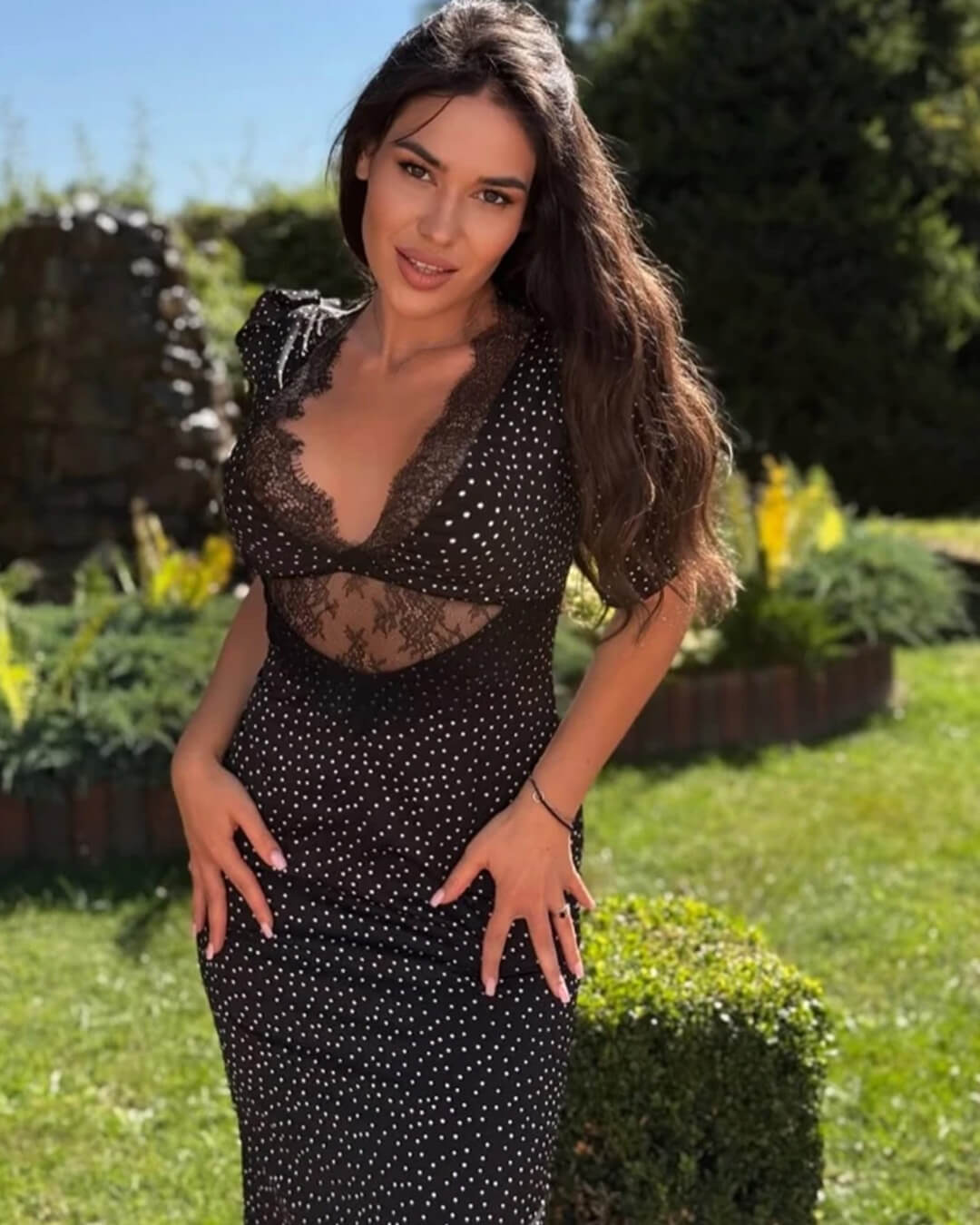 Diana Puff Sleeve Lace Dress